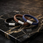Lundholm Lars Heren Armband Leer Gevlochten 3 Kleuren Blauw Bruin Zwart Sfeerfoto Marmer