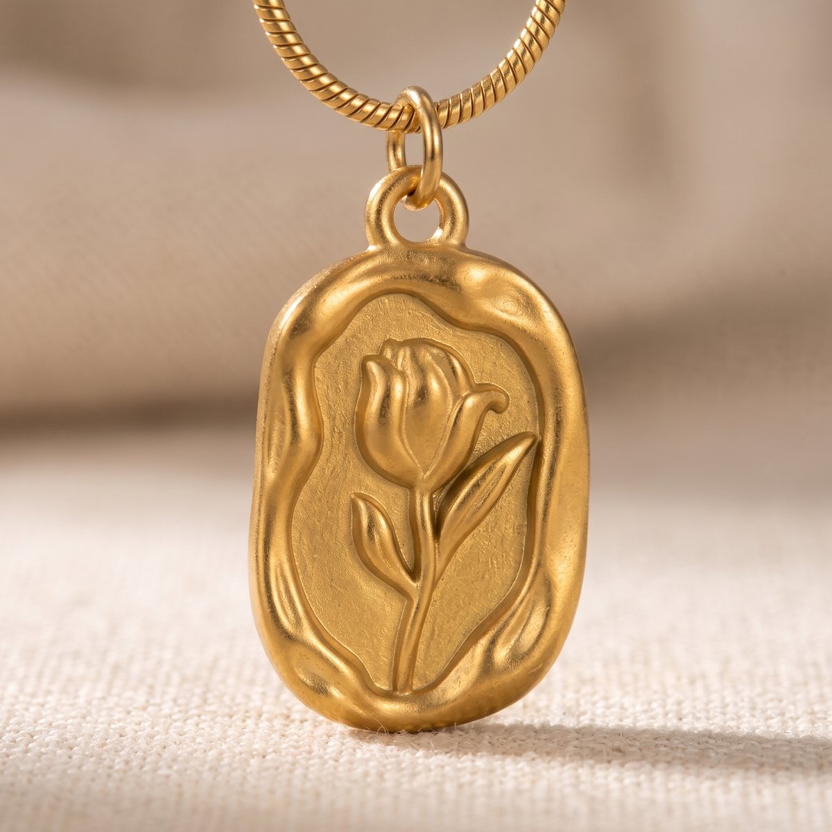 Lundholm Liesje ketting met tulp hanger