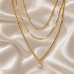 Lundholm Lucille ketting gedragen