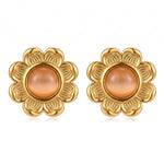 Lundholm Marielle oorknopjes dames goudkleurig – bloem met amberkleurige steen, gold PVD stainless steel