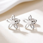 Lundholm Mave oorbellen bloem zilver