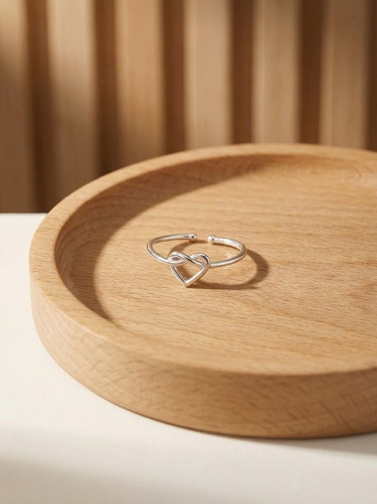Lundholm Maya zilveren infinity hartje ring – betekenisvol cadeau voor haar