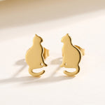 Lundholm Minou kat oorknopjes dames goudkleurig – gold PVD stainless steel