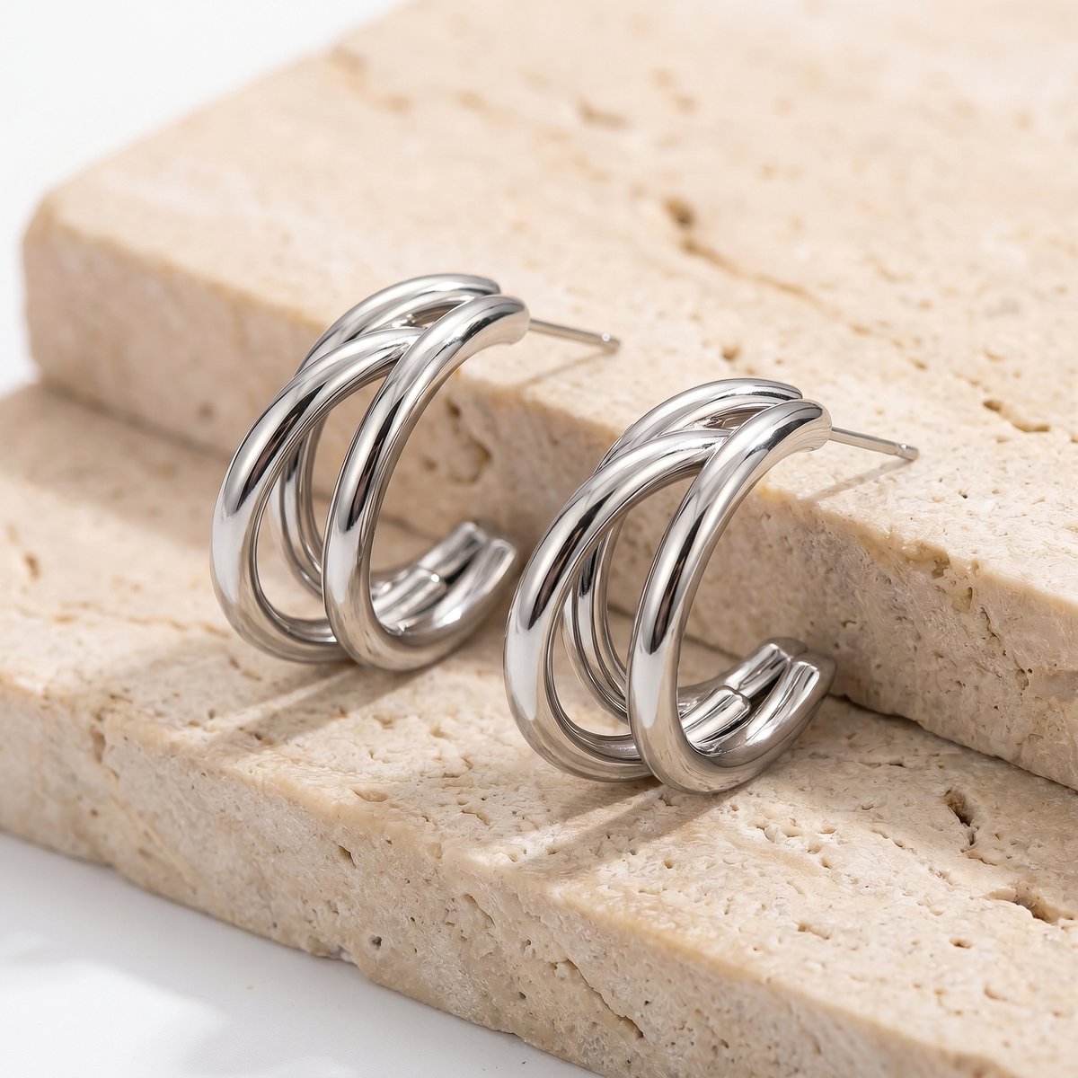 Lundholm Nika oorstekers met drie bogen detail