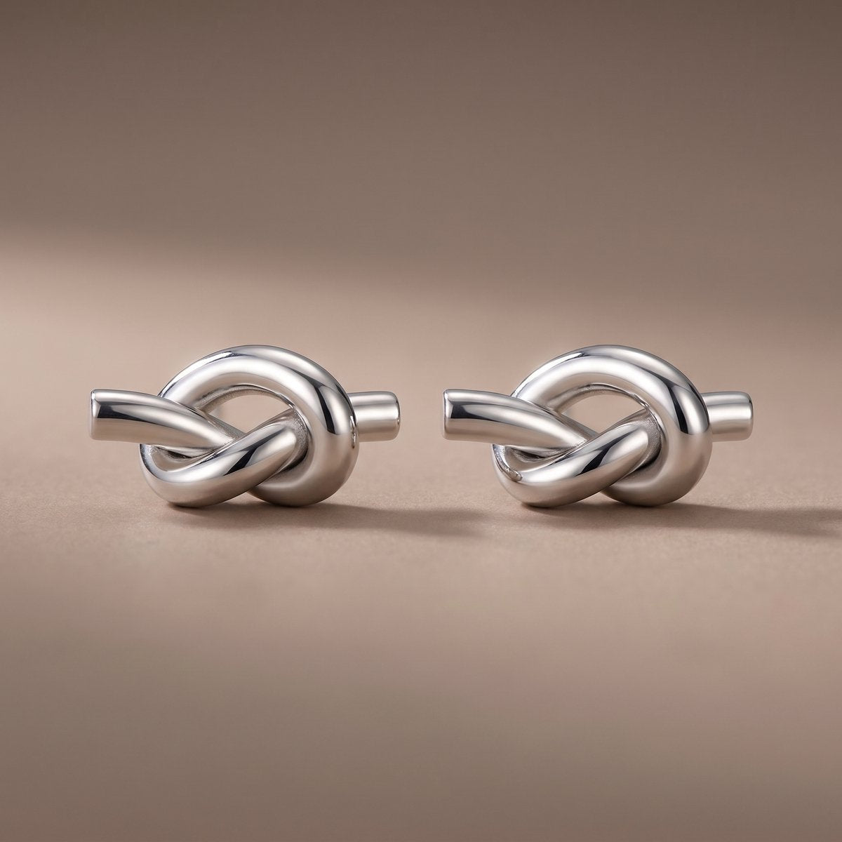 Lundholm Nore oorknopjes zilver - knoop studs stainless steel