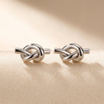 Lundholm Nore oorknopjes zilver detail