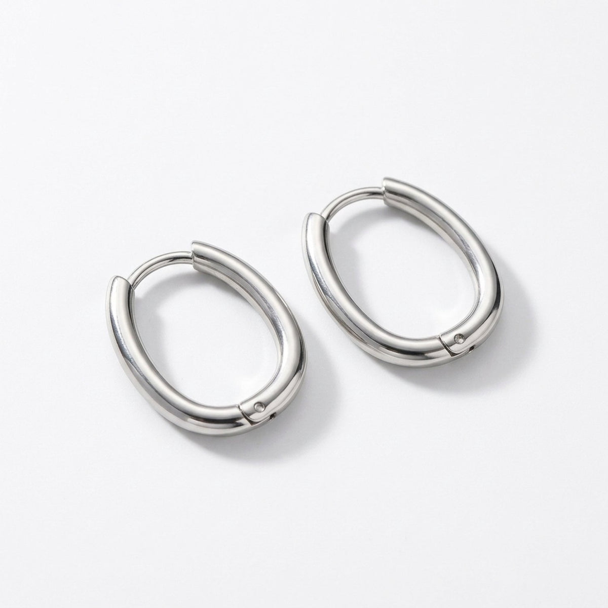 Lundholm Nori zilveren ovale hoops