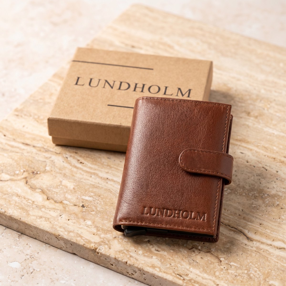 Lundholm Örebro bruin pasjeshouder met Safety Wallet aluminium kaarthouder — 5 pasjes uitschuifbaar