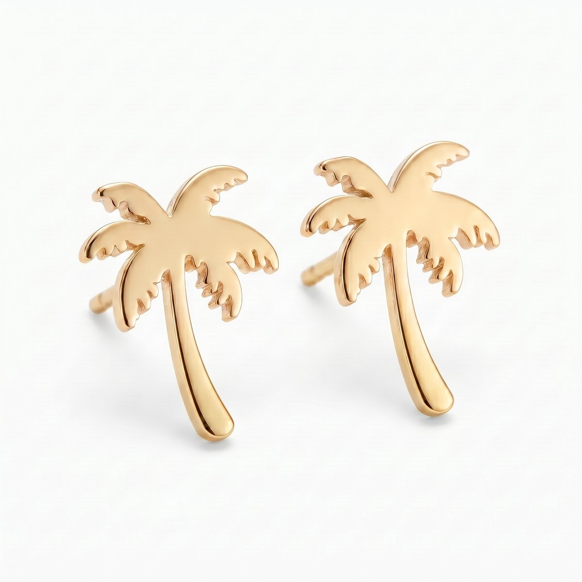 Lundholm Palm oorknopjes dames goudkleurig – palmboom design, gold PVD stainless steel