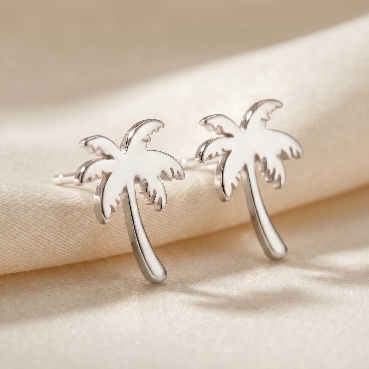 Lundholm Palm zilveren palmboom oorbellen – 1,1 cm, waterproof en hypoallergeen