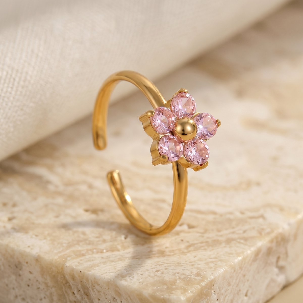 Lundholm Romy ring dames verstelbaar goud stainless steel hypoallergeen