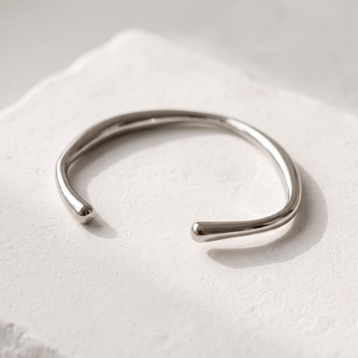 Lundholm Runa zilveren armband organische vorm