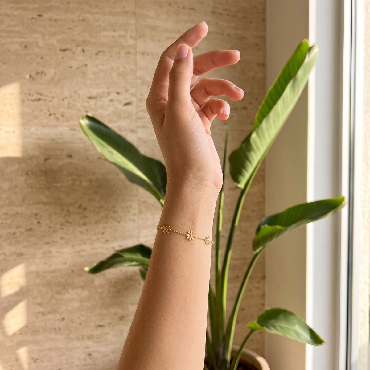 Lundholm Smilla armband gedragen