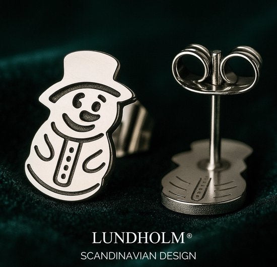 Lundholm sneeuwpop oorknopjes zilverkleurig – winter oorbellen