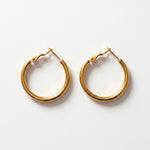 Lundholm Sydney oorringen hoops goud PVD stainless steel