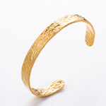 Lundholm Tekla gouden armband met gehamerd design