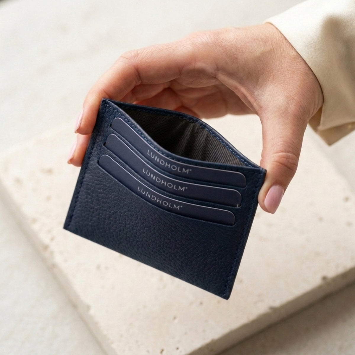 Lundholm Visby donkerblauwe creditcardhouder