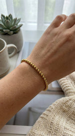 Lundholm Yuna kralenarmband goud aanzicht — gold plated premium stainless steel armband dames