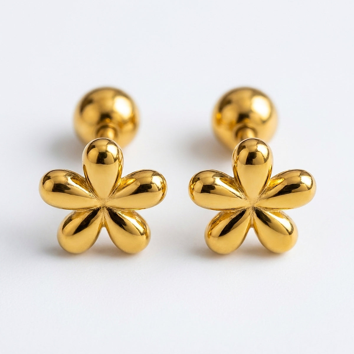 Tuva – Small Flower Stud Earrings 0.8 cm – 2 Colors